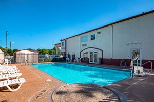 Alojamiento - Red Roof Inn San Marcos