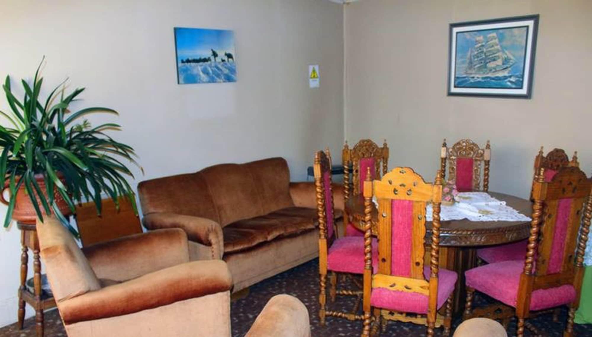 Restaurant Hostal Residencial Bulnes