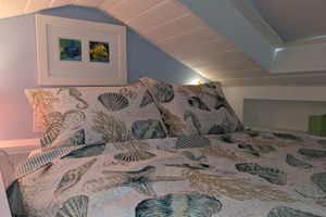 Alquiler Vacacional - Adorable gated loft studio two blocks from Duval in Old Town - Location Location