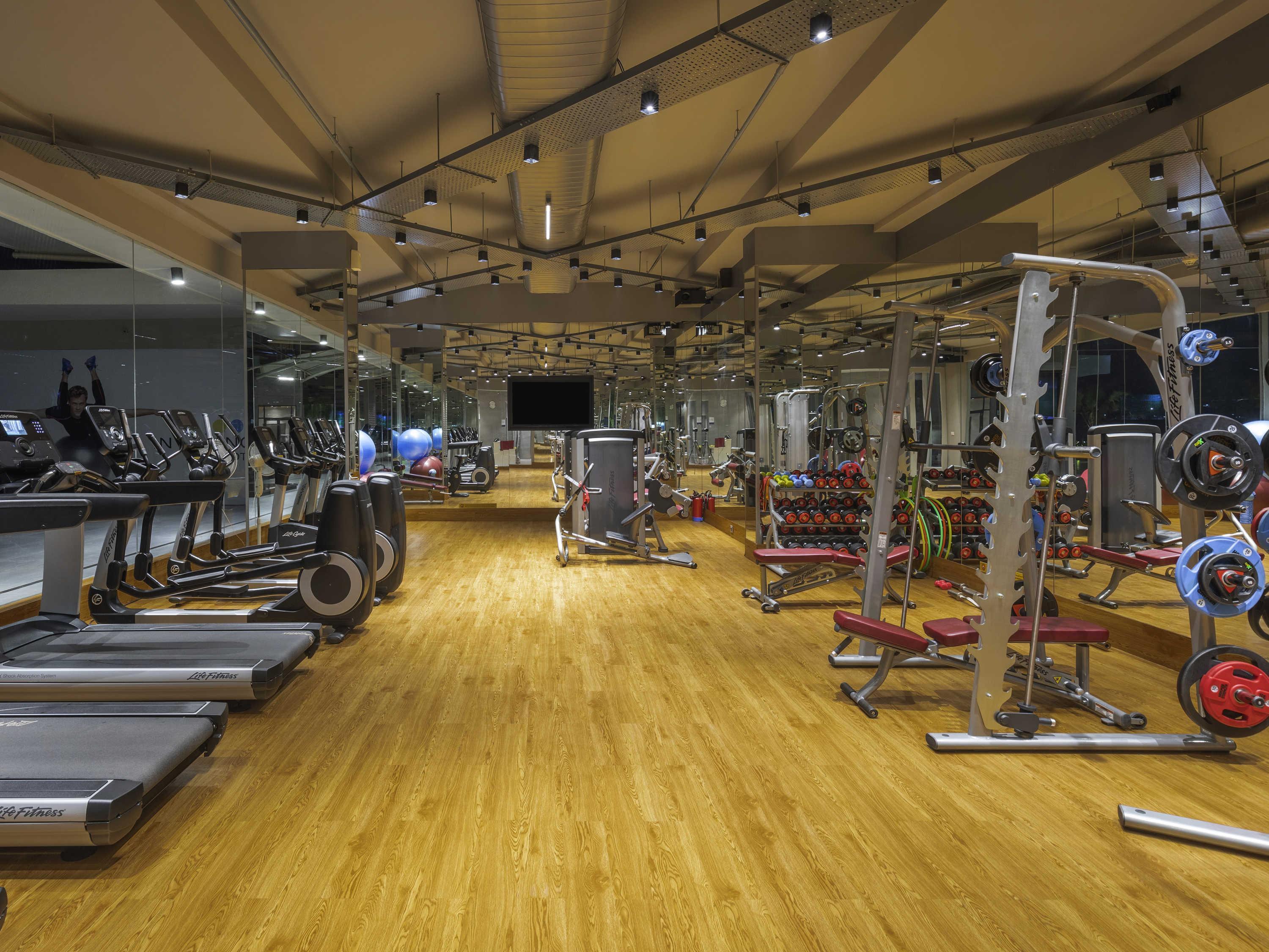 Gimnasio Novotel Vijayawada Varun Hotel