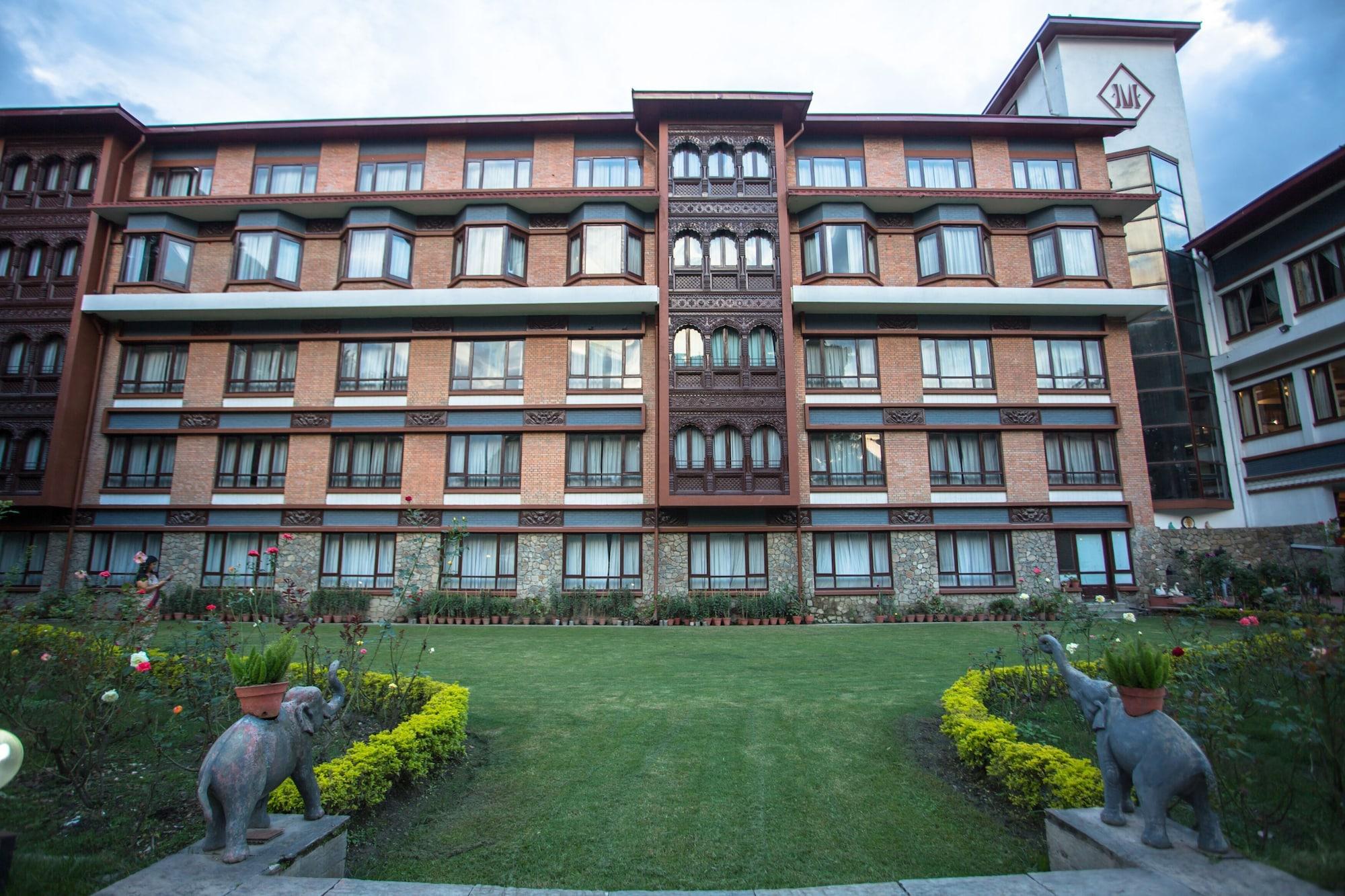 Vista Exterior The Malla Hotel