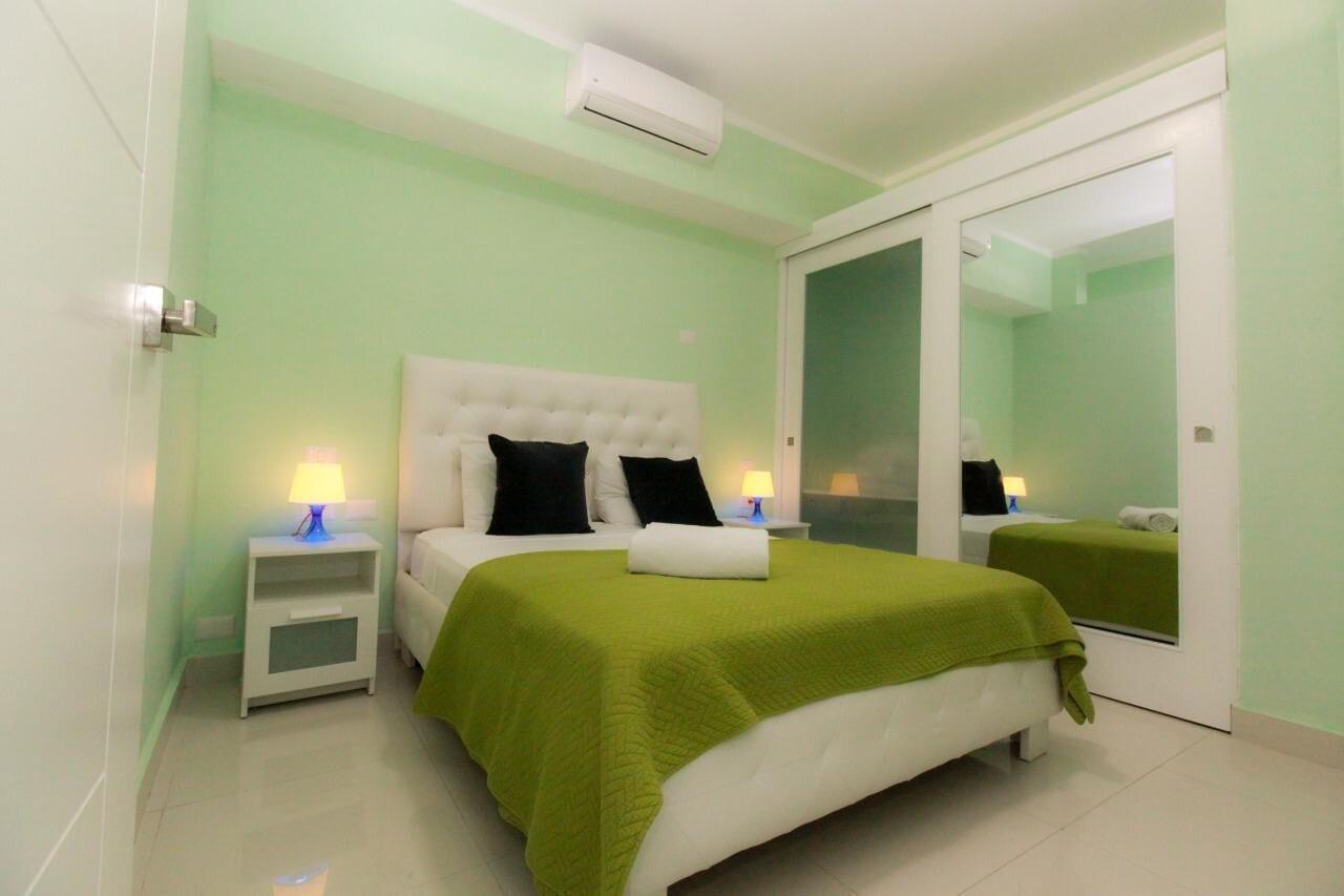 Varios Grand Blue Garden Los Corales Beach