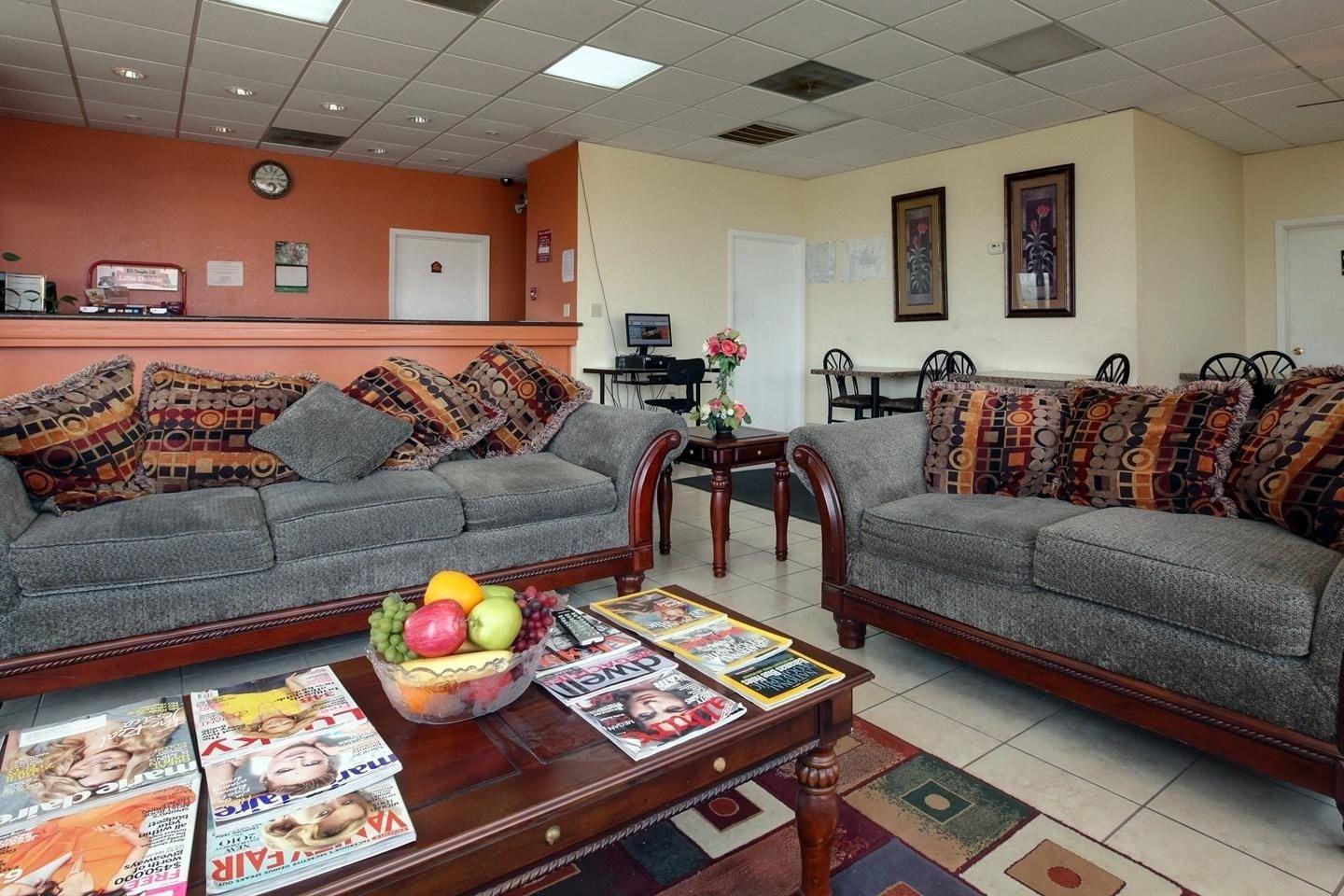 Vista Lobby Americas Best Value Inn & Suites Greenwood