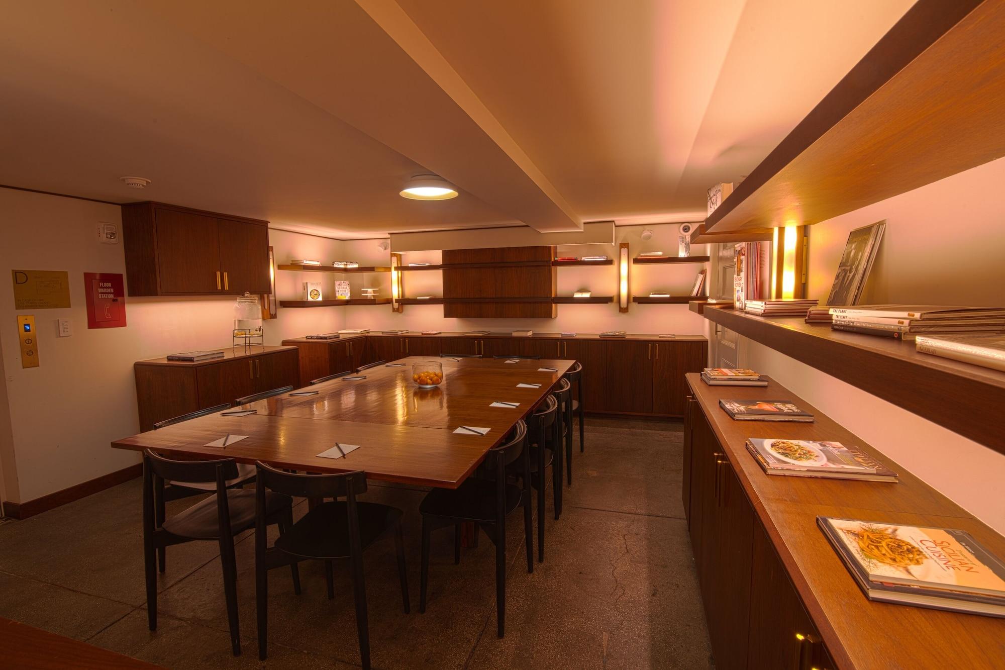 Sala de Reuniones The Evelyn Hotel