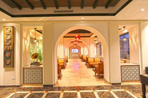 Alojamiento - Delmon International Hotel