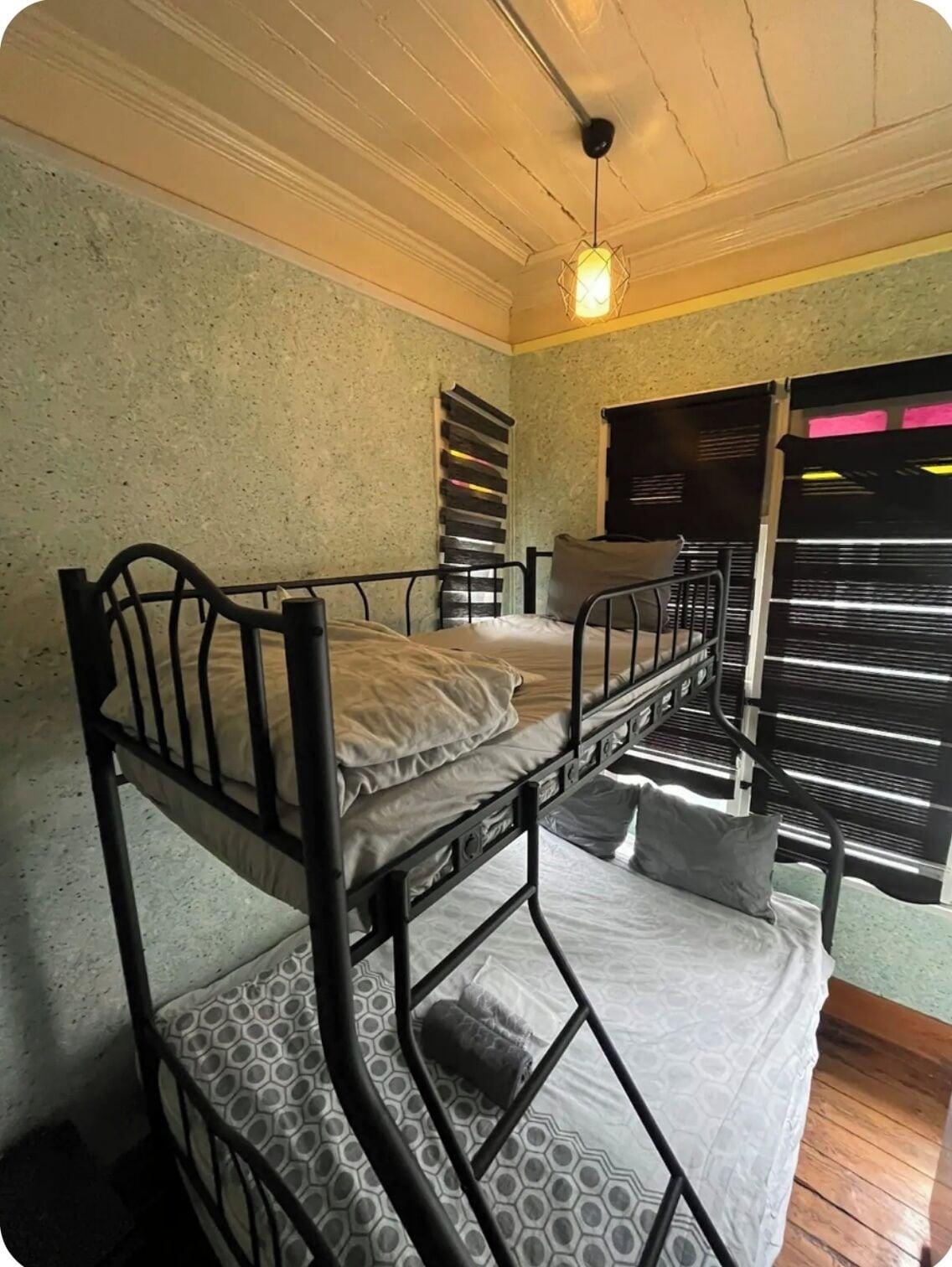 Varios Taksim Cinar Suit