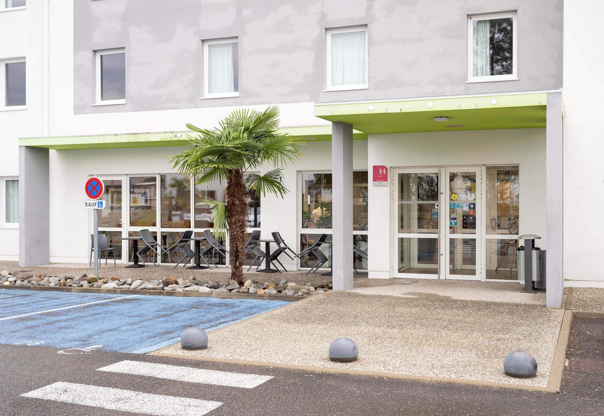 Vista Exterior B&B HOTEL Mont-de-Marsan