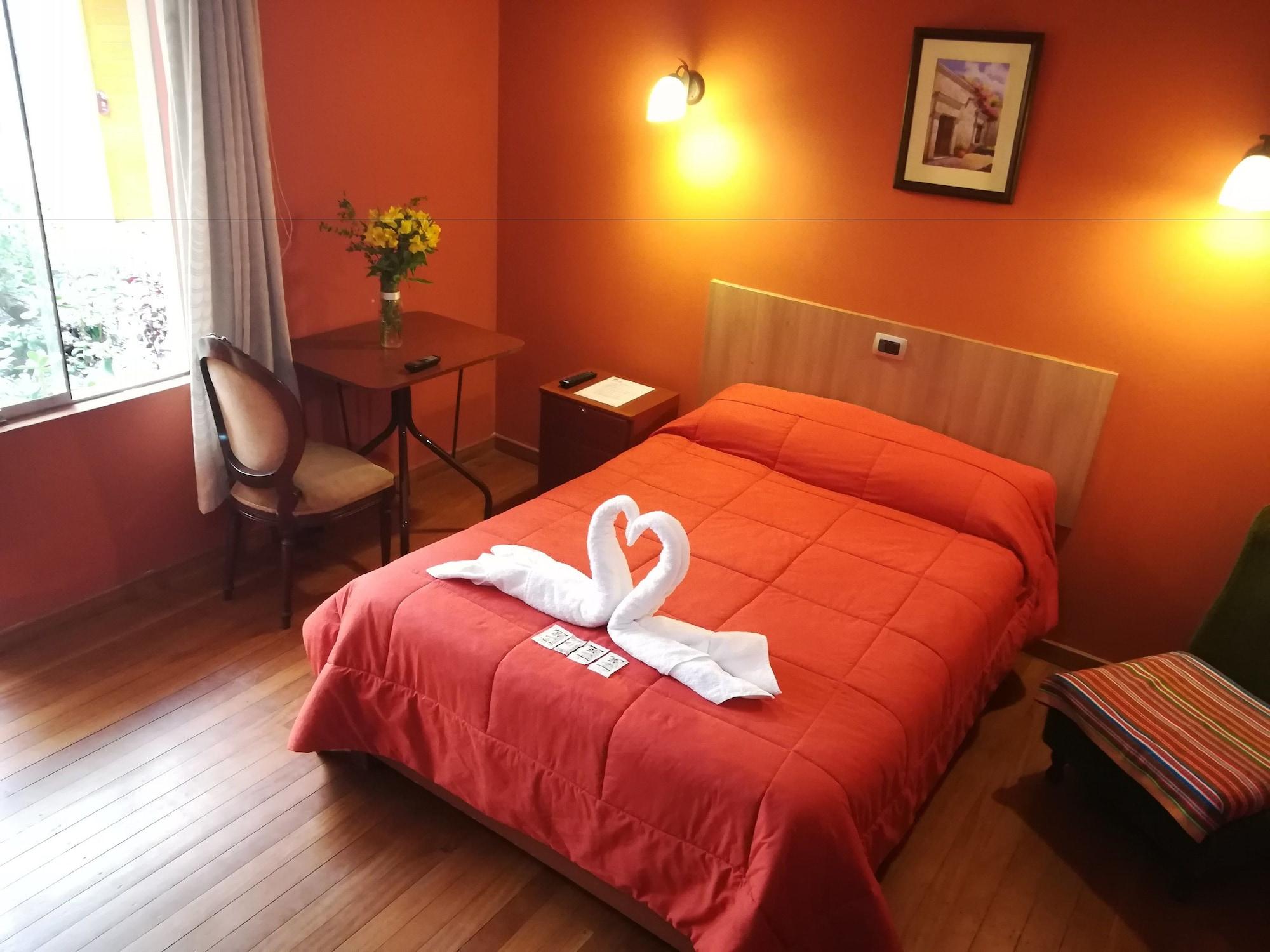 Varios Hotel Mirasol
