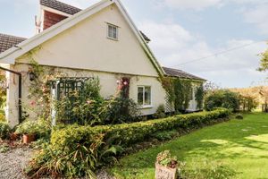 Alquiler Vacacional - Claire's Cottage