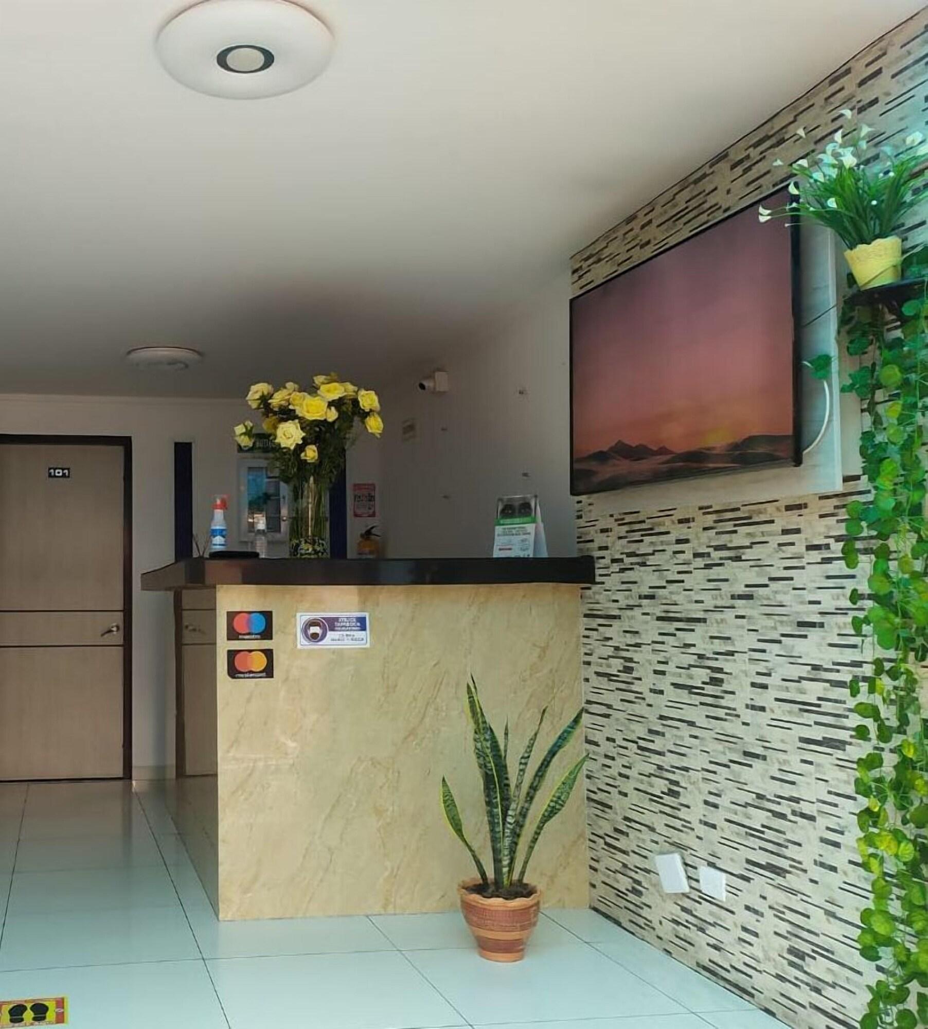 Vista Lobby KING AMBAR