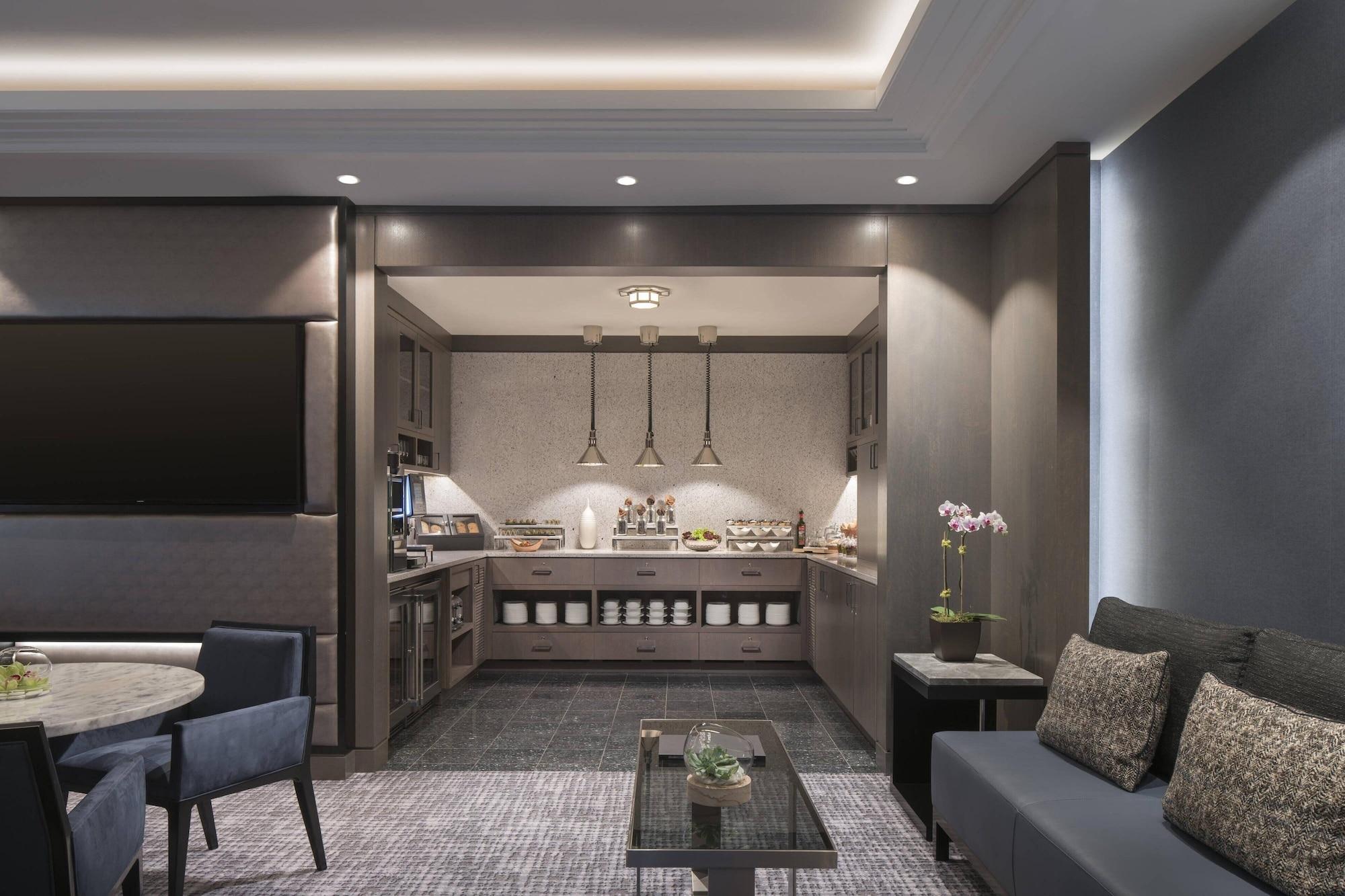 Bar/Salón The Ritz-Carlton, Cleveland