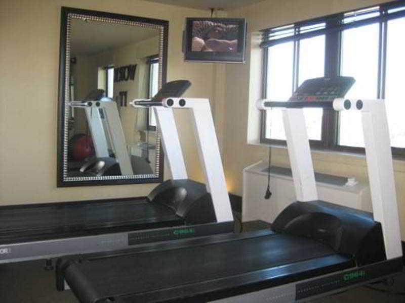 Instalaciones Recreativas Inlet Tower Hotel And Suites