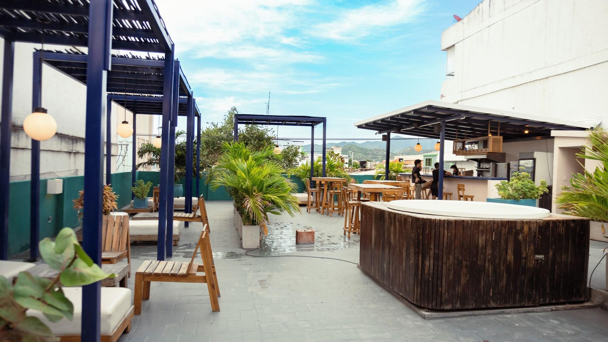 Bar/Salón Puerta Aqua Hostel