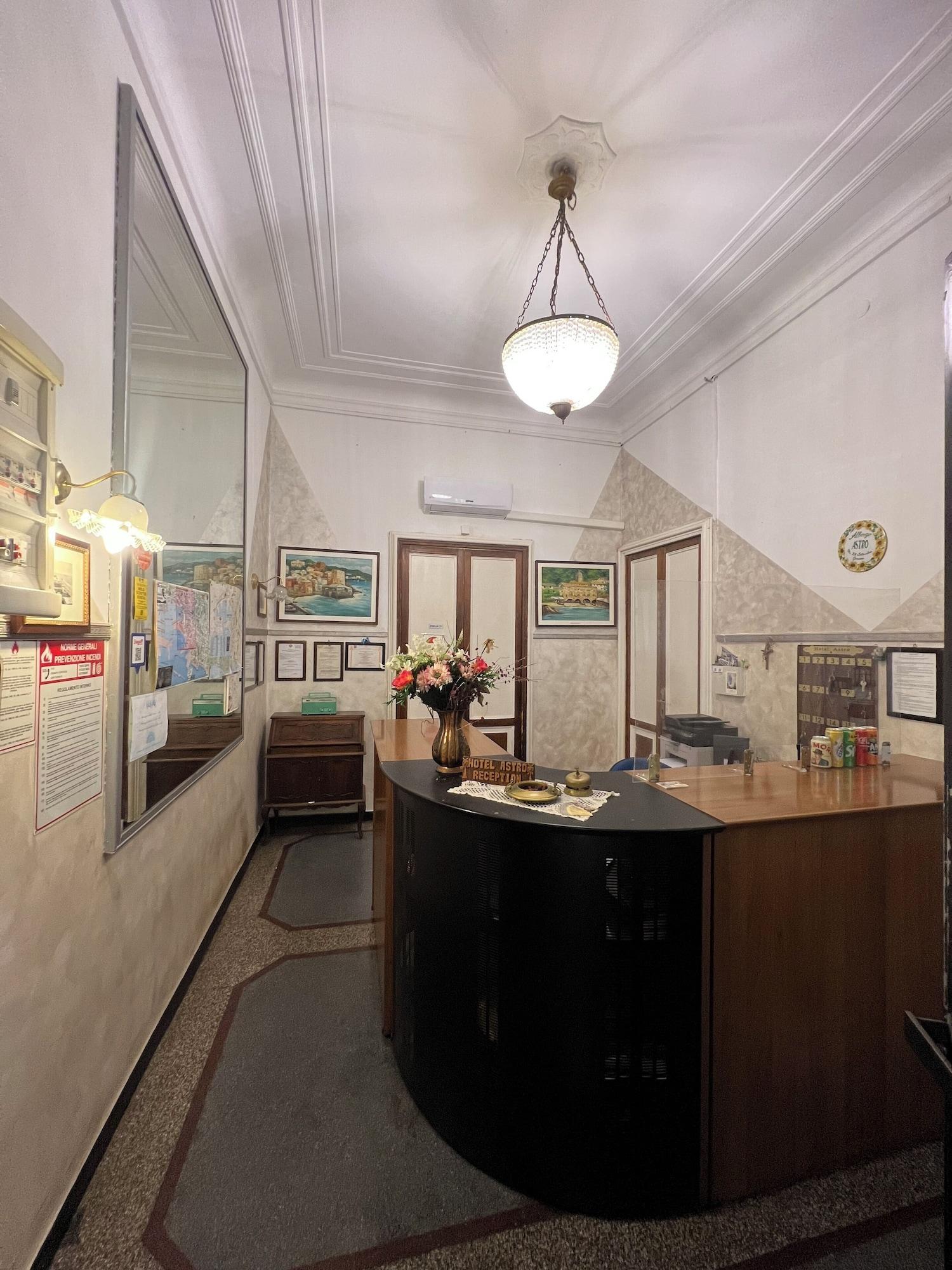 Vista Lobby Albergo Astro