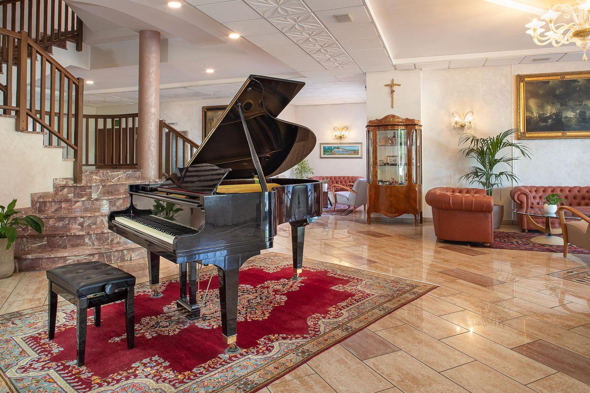 Vista Lobby Sport Hotel All'Ancora