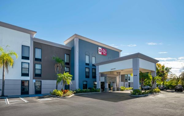 Best Western Plus Universal Inn - Hoteles cerca de Universal Studios en Orlando