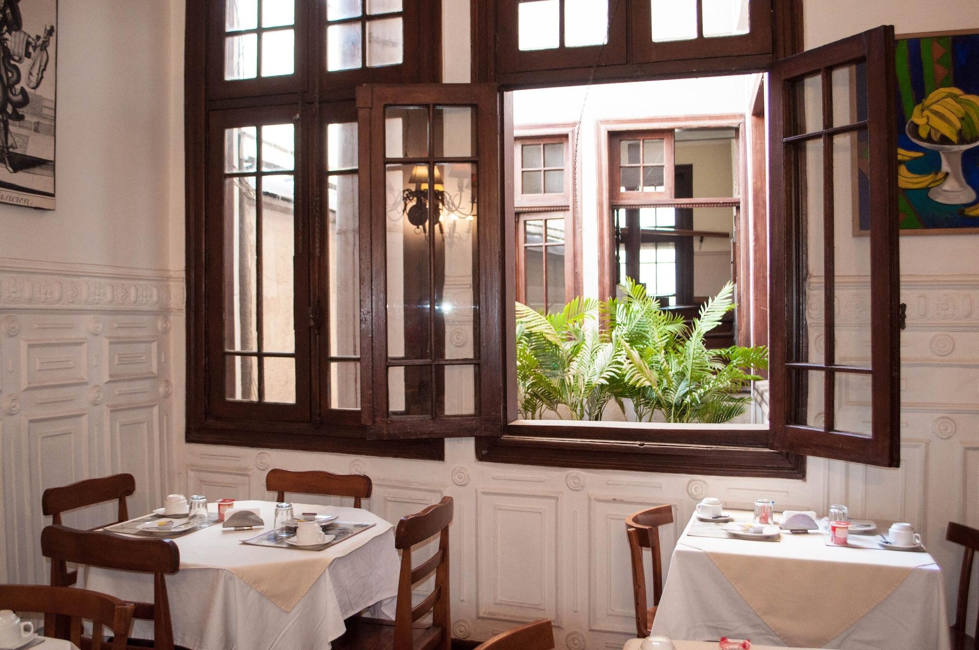 Restaurant Hostel Casaltura