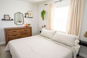 Alquiler Vacacional - Casa Clusia! A Charming 2-bedroom home perfect for your Miami trip!