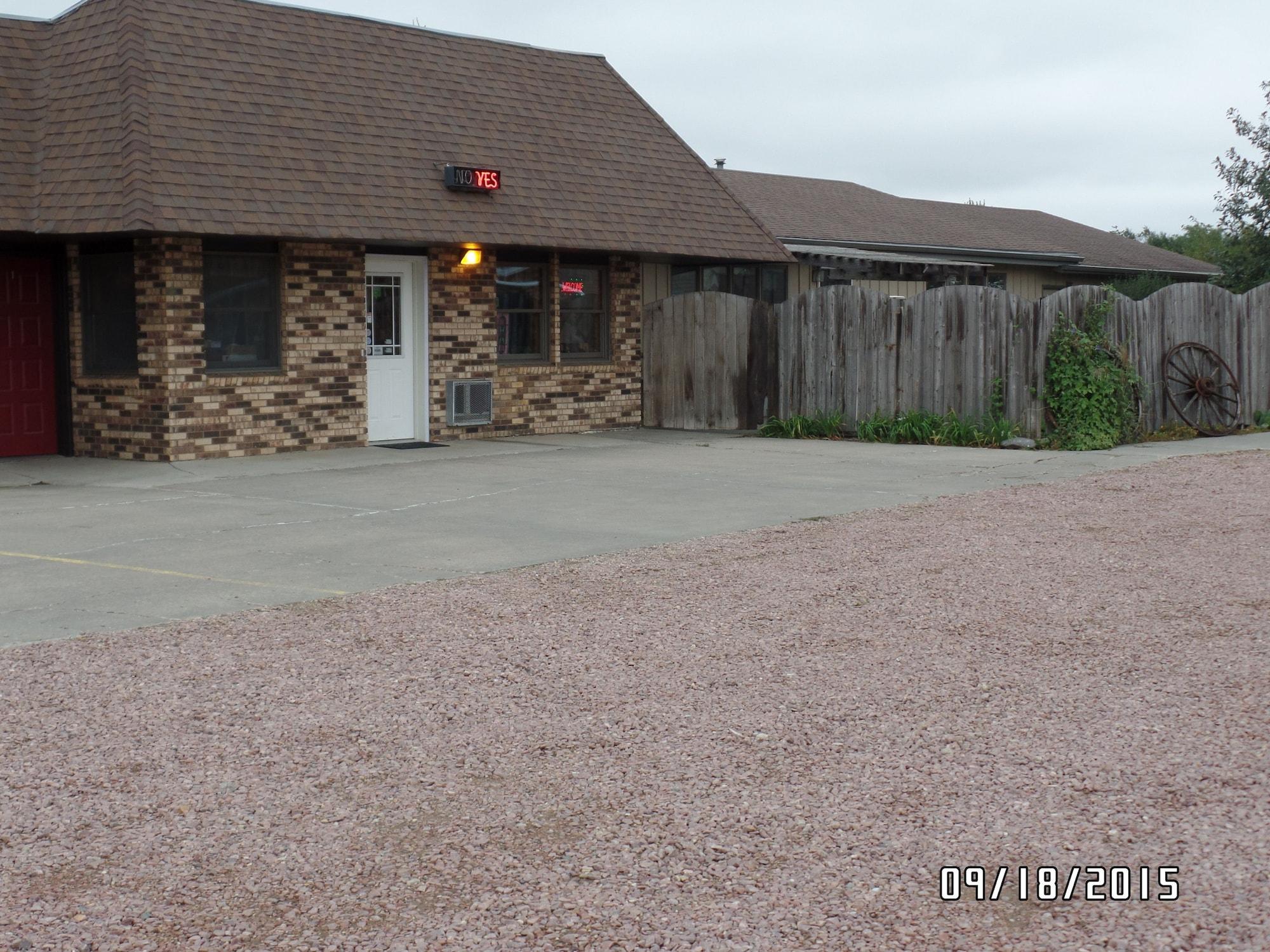 Vista Exterior Dakota Country Inn & Suites