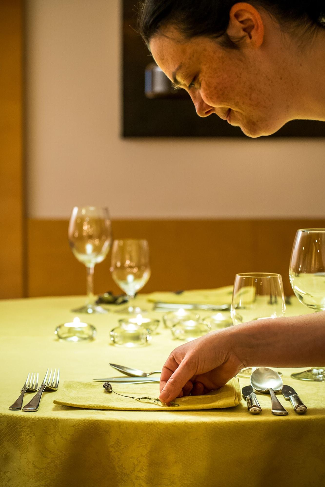 Restaurant Casa das Penhas Douradas - Burel Expedition Hotel