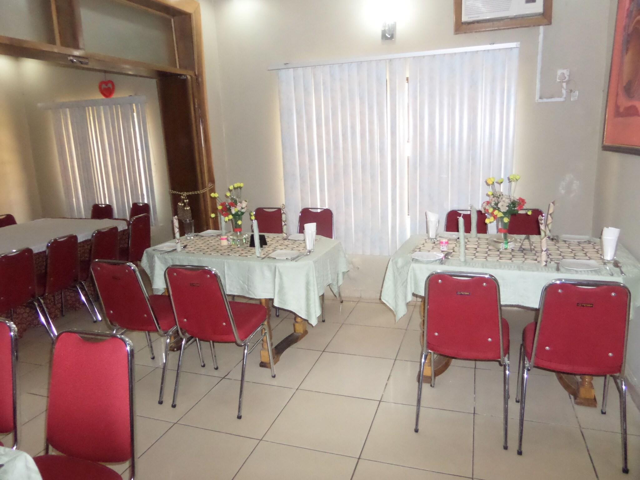 Restaurant New Golden Hotel