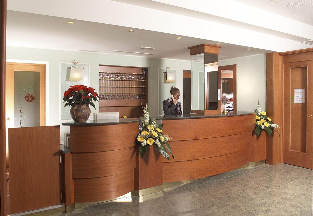 Vista Lobby Hotel Mary