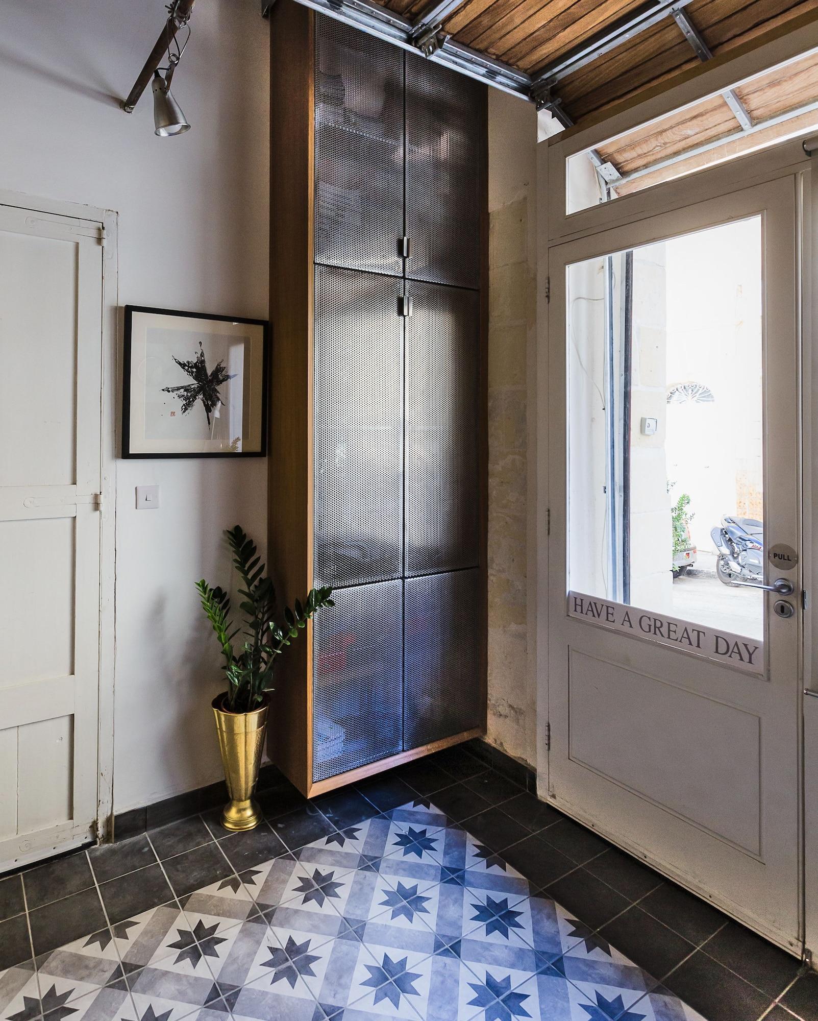 Vista Lobby Two Pillows Boutique Hostel