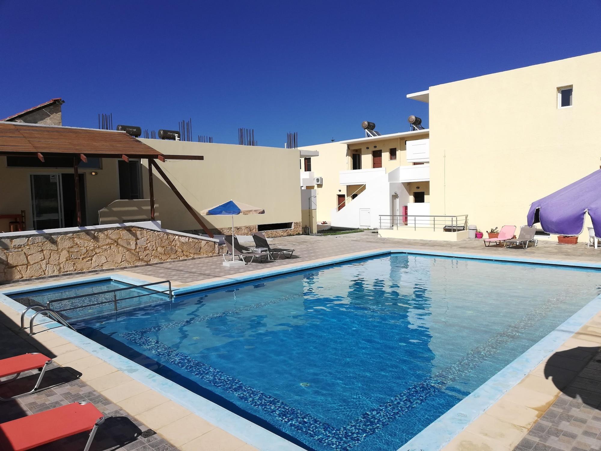 Varios Karmi Studios & Apartments