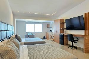 Alojamiento - Hotel Casa Cristales