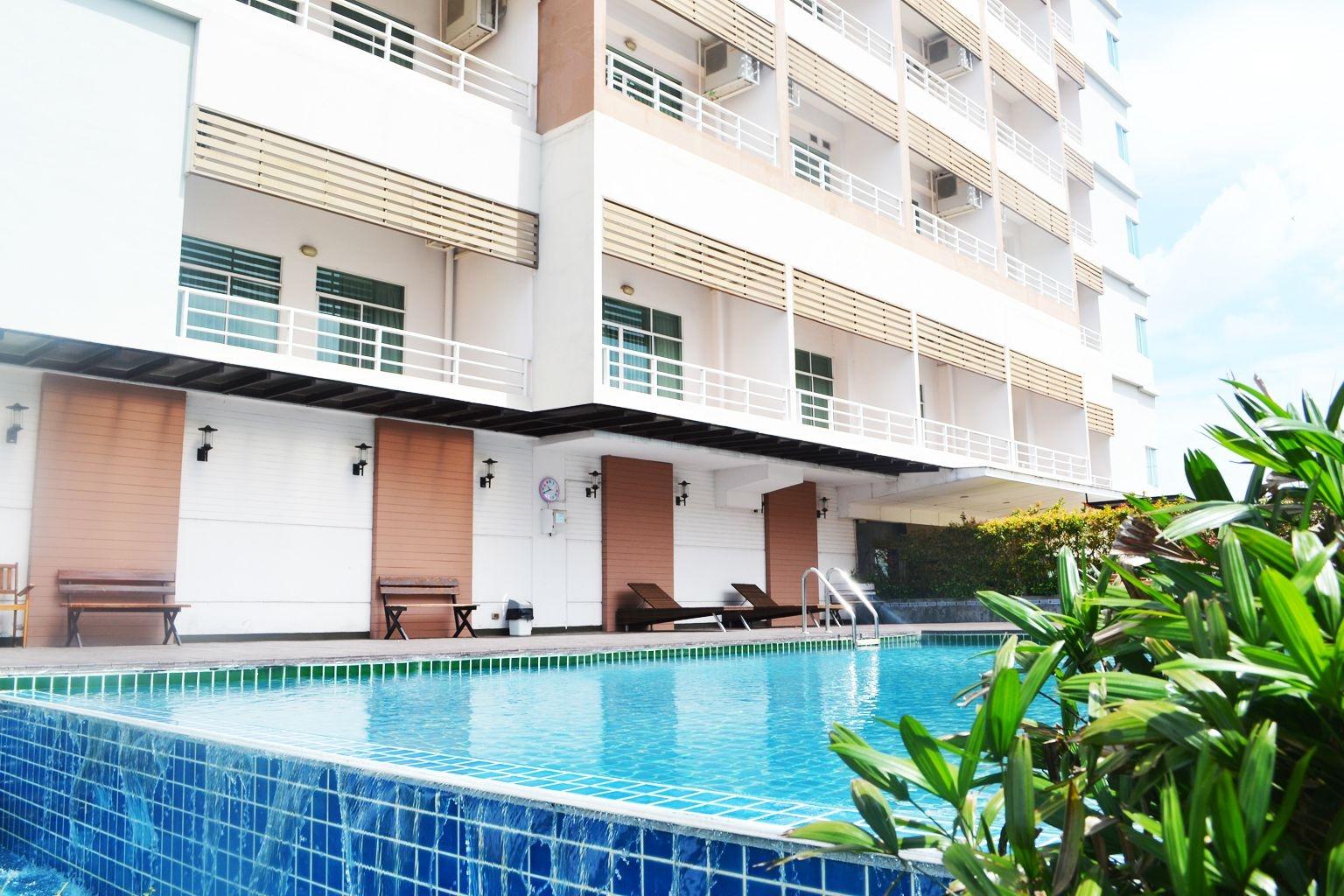 Varios Ampo Residence