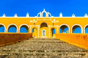 Actividad - Chichen, cenote e izamal