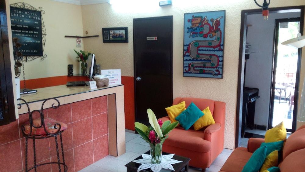 Vista Lobby Eco Hotel Green River