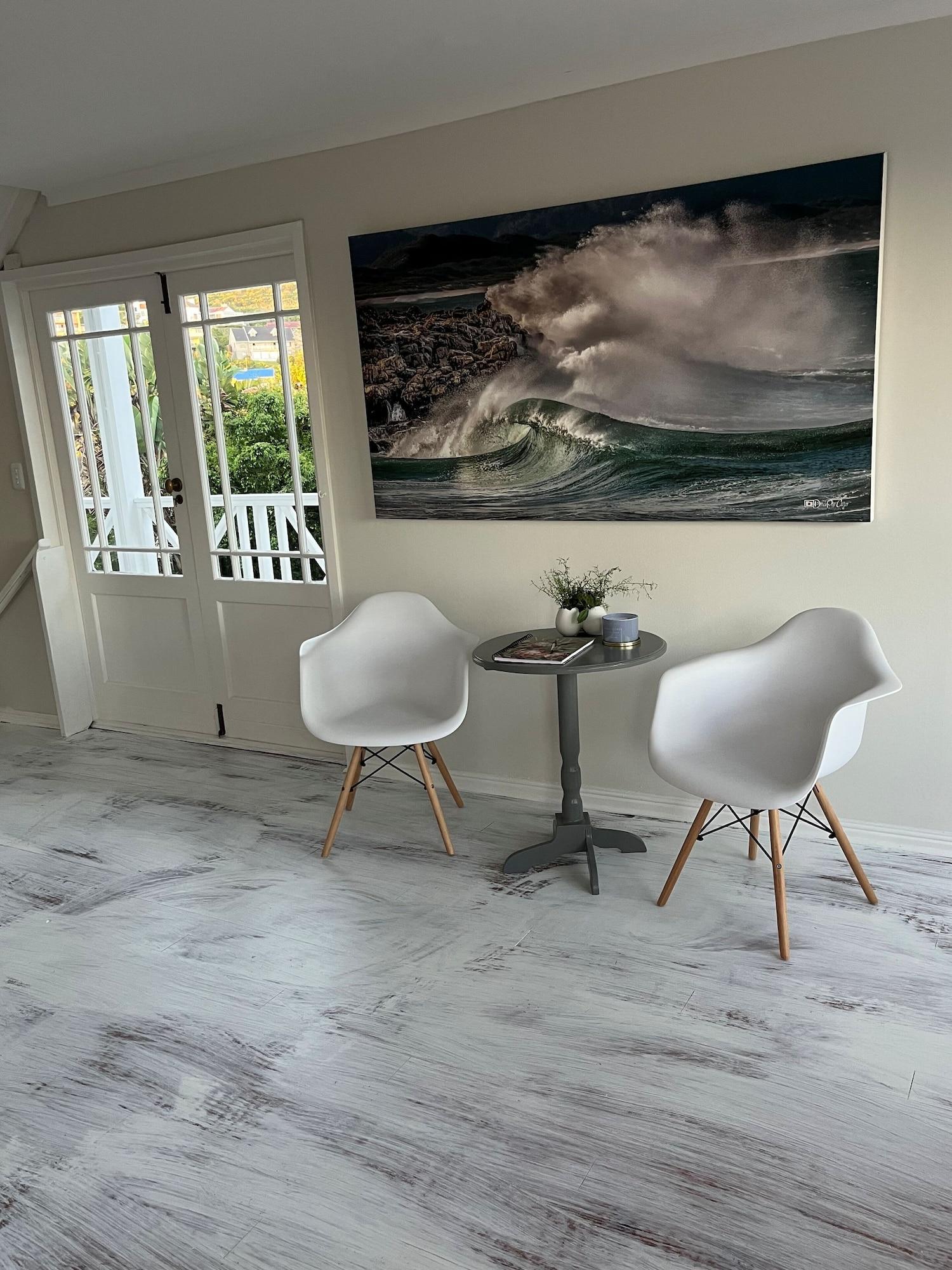 Vista Lobby Brenton Beach House