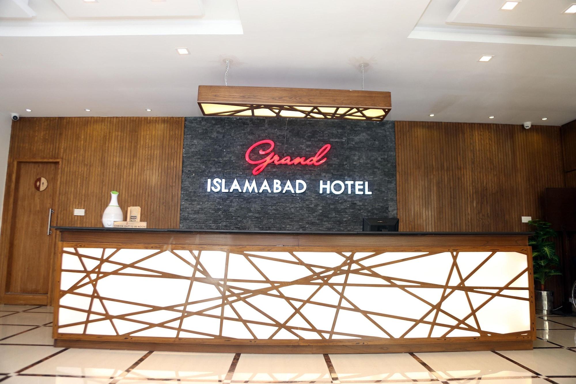 Vista Lobby Grand Islamabad Hotel