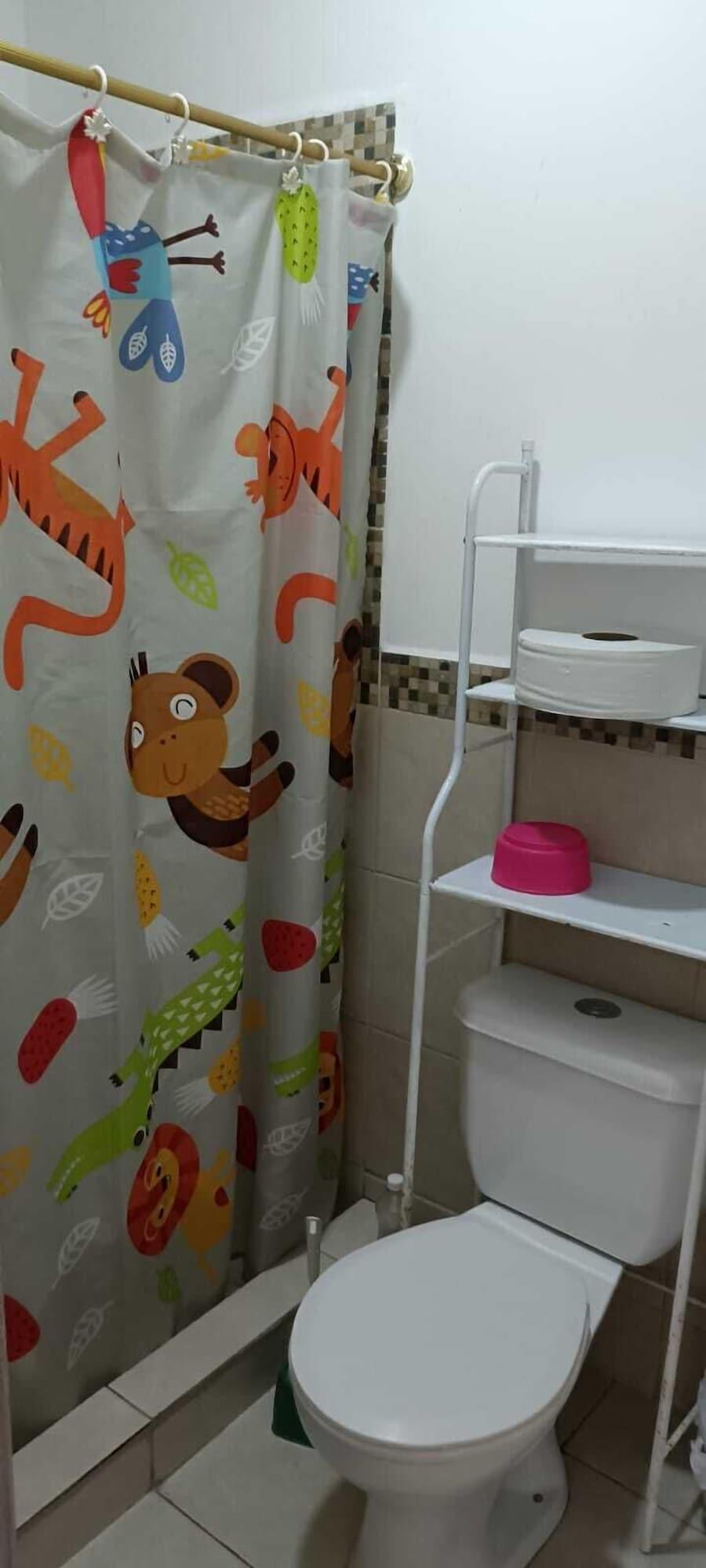 Equipamiento de Habitación Hostal Venecia- Tu Casa en Manta