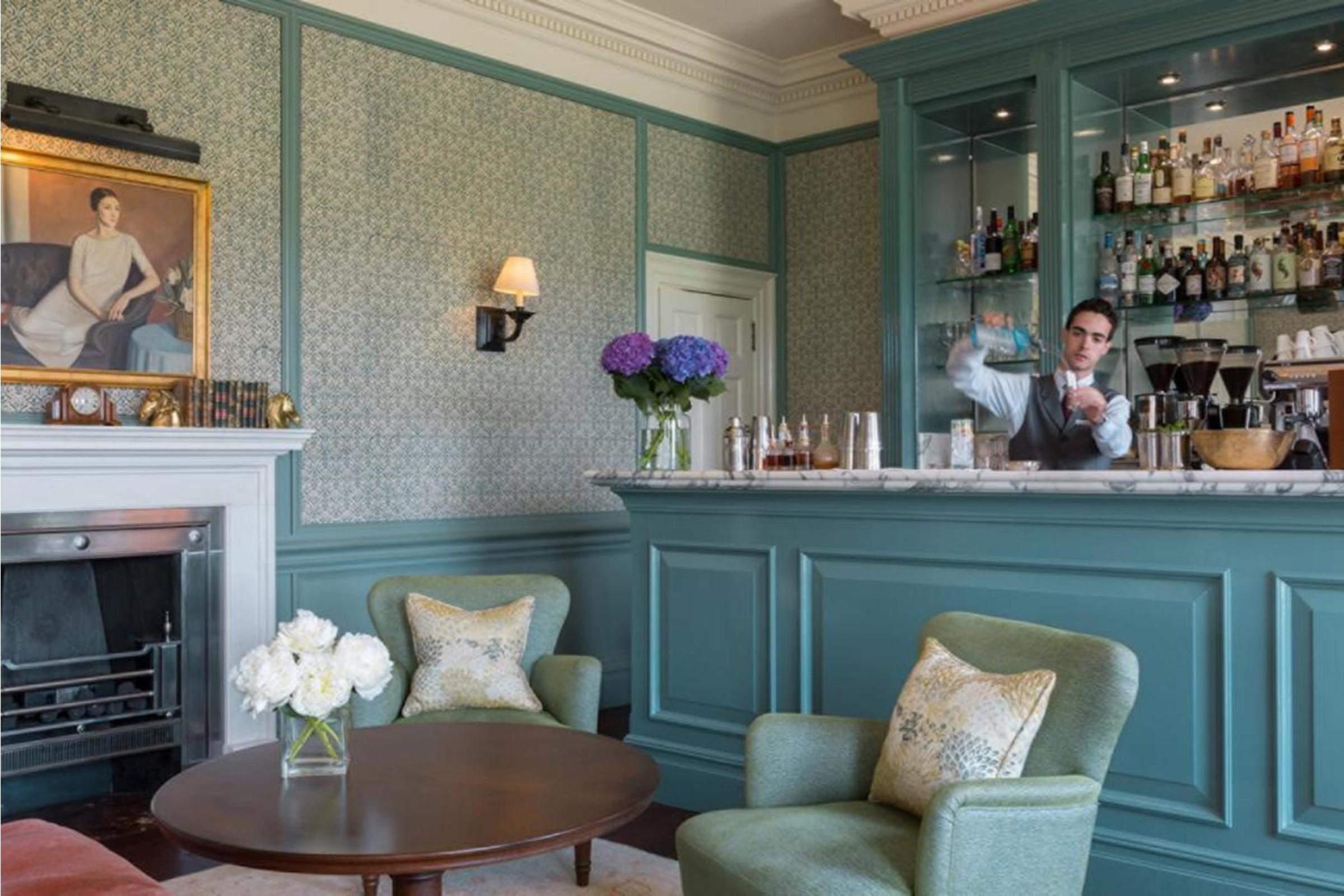 Bar/Salón Four Seasons Hampshire