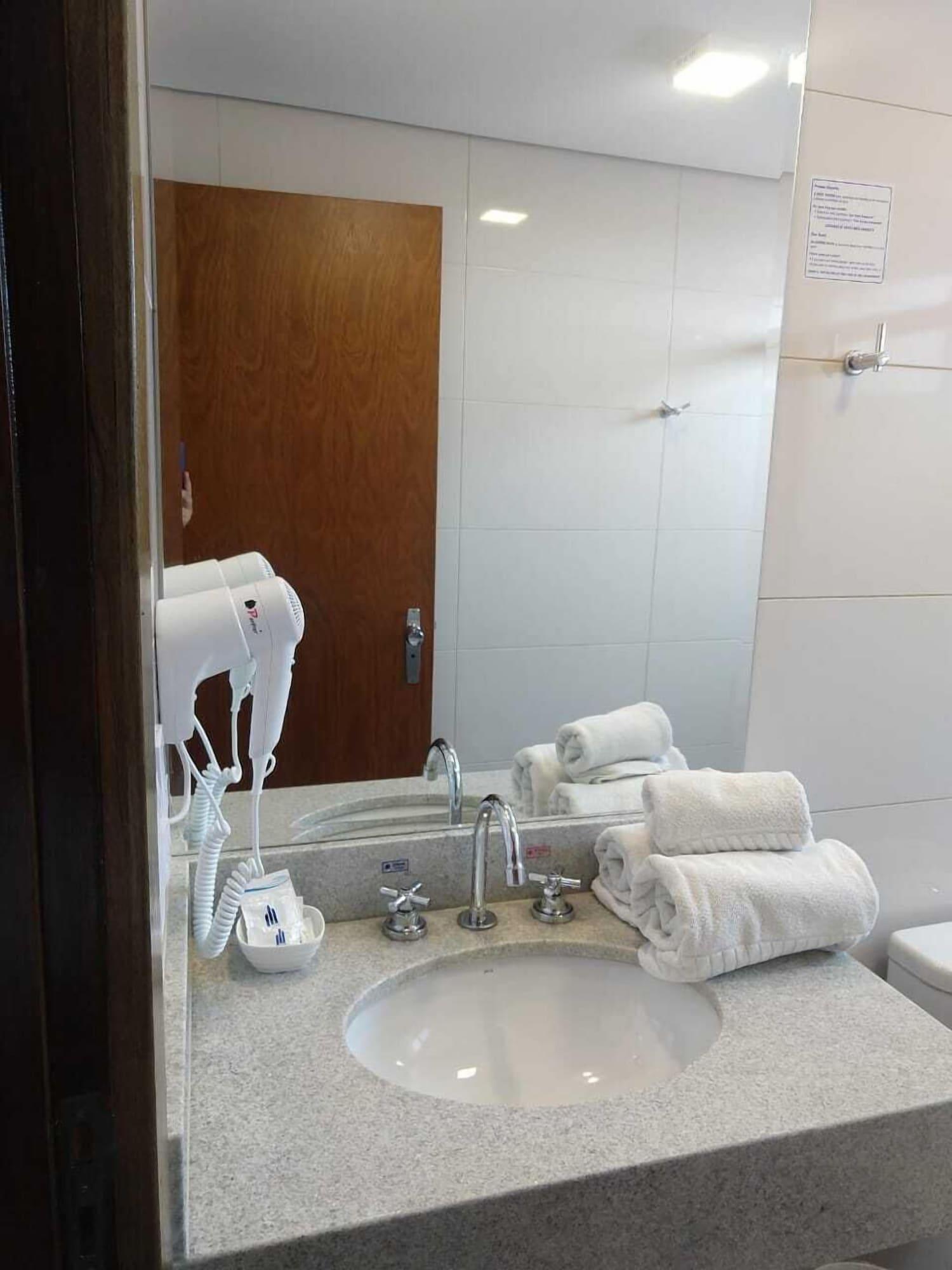 Equipamiento de Habitación Hotel Riviera Lins