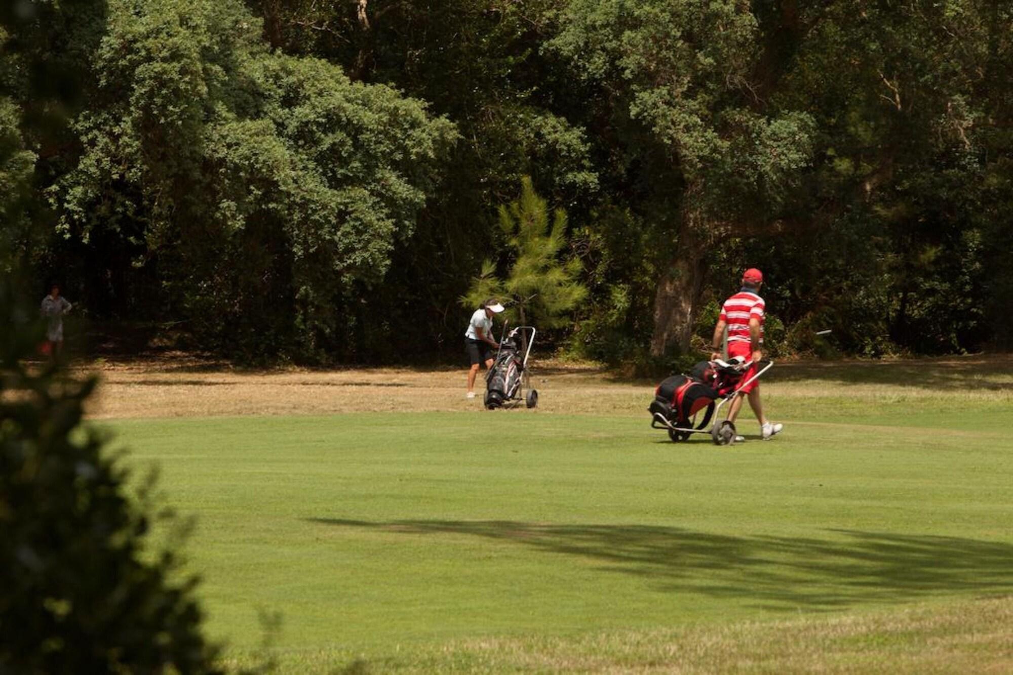 Campo de Golf Le Pavillon Bleu