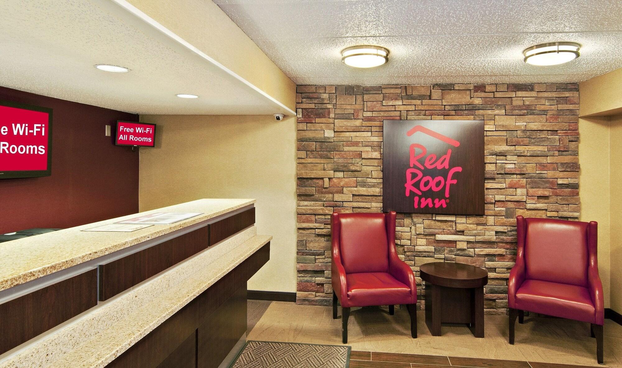 Vista Lobby Red Roof Inn Detroit - Farmington Hills