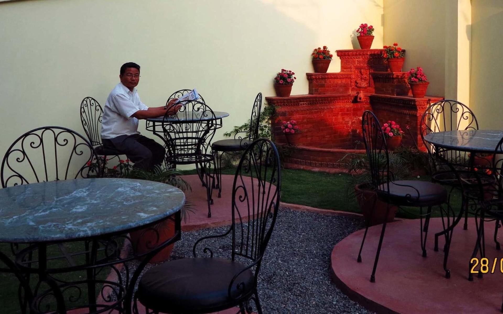 Restaurant Avalon House