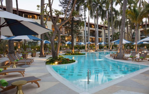 The Hacienda at Krystal Grand Puerto Vallarta - Hoteles cerca de Malecón en Puerto Vallarta
