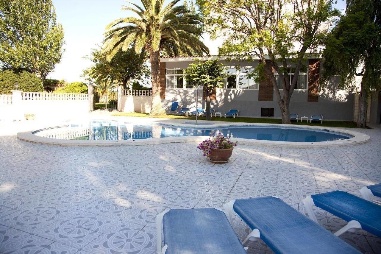 Vista Piscina Hotel Roca