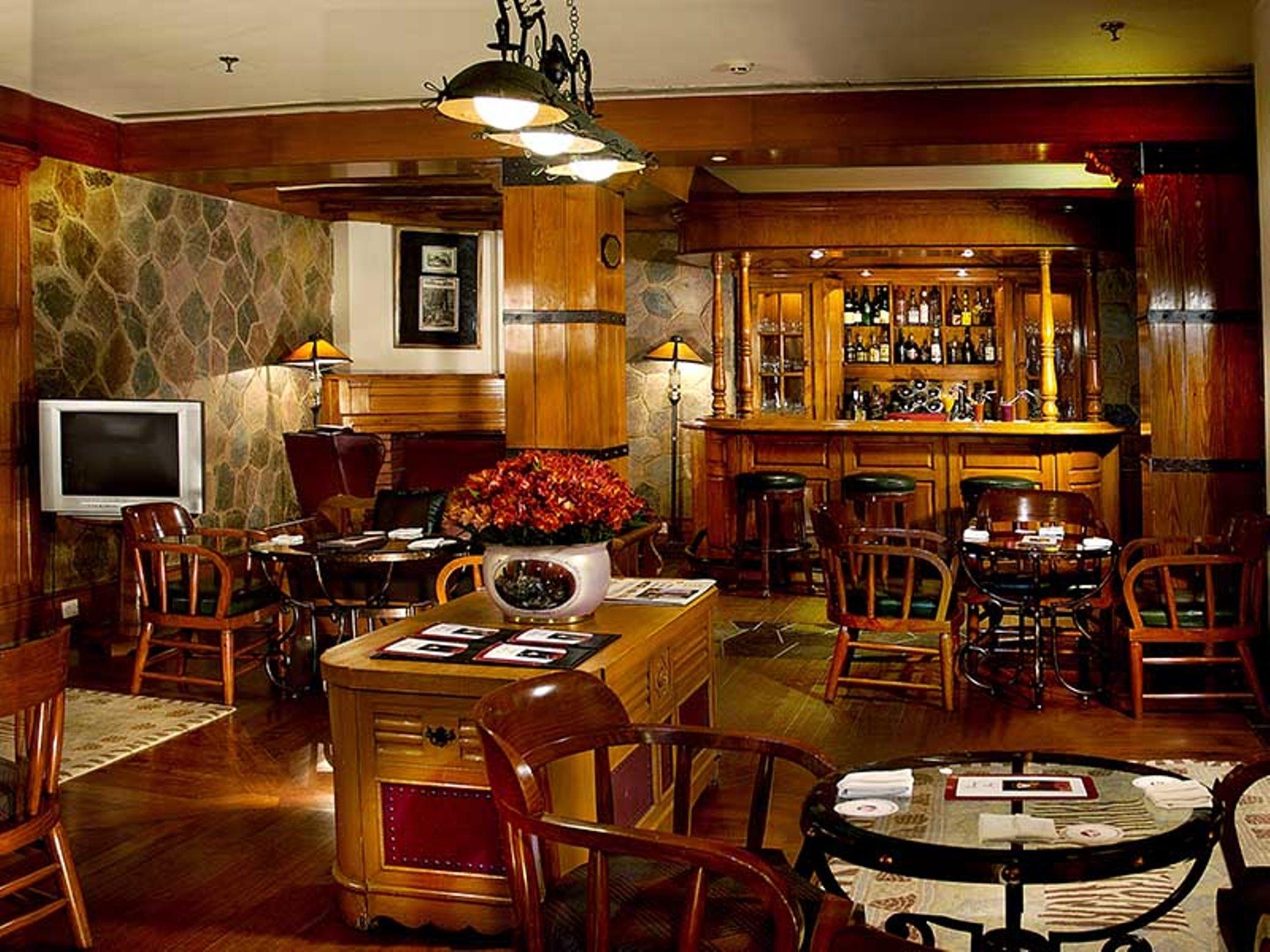 Restaurant Fortune Resort Sullivan Court, Ooty - Member ITC Hotels' Group