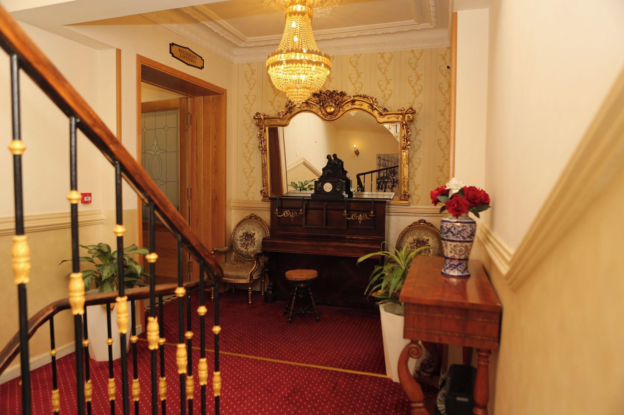 Vista Lobby Hotel de letoile