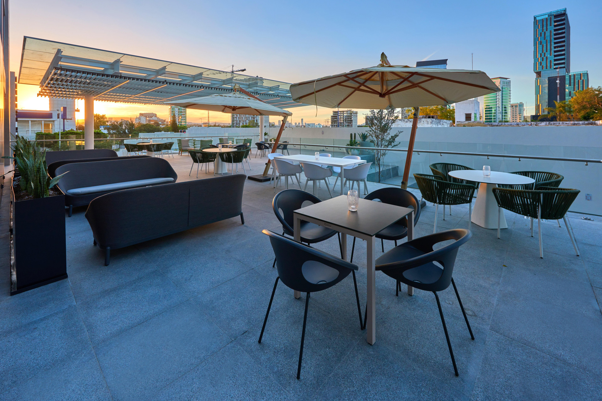 Varios City Express Plus by Marriott GDL Providencia