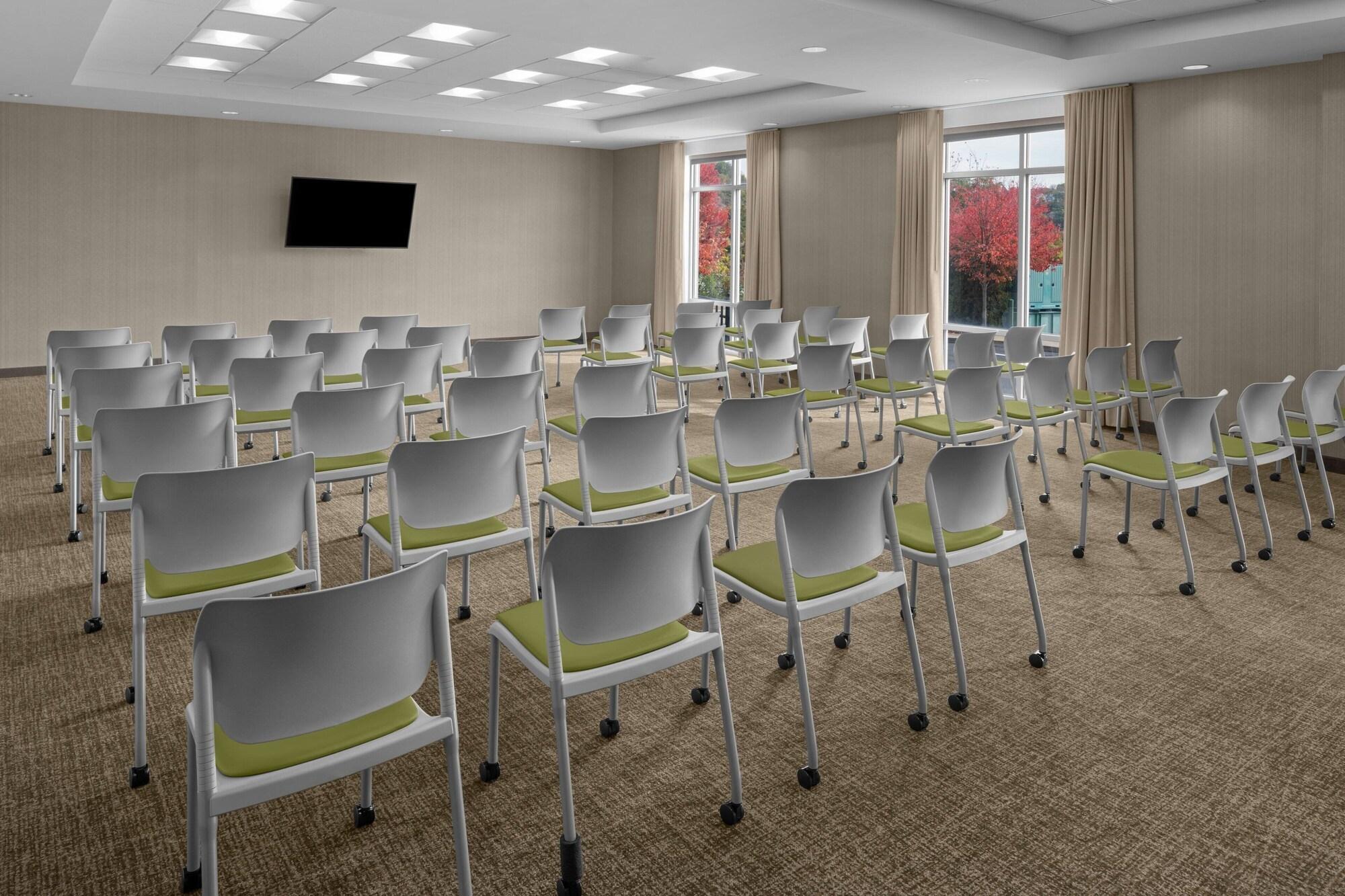 Sala de Reuniones SpringHill Suites by Marriott Pittsburgh Southside Works