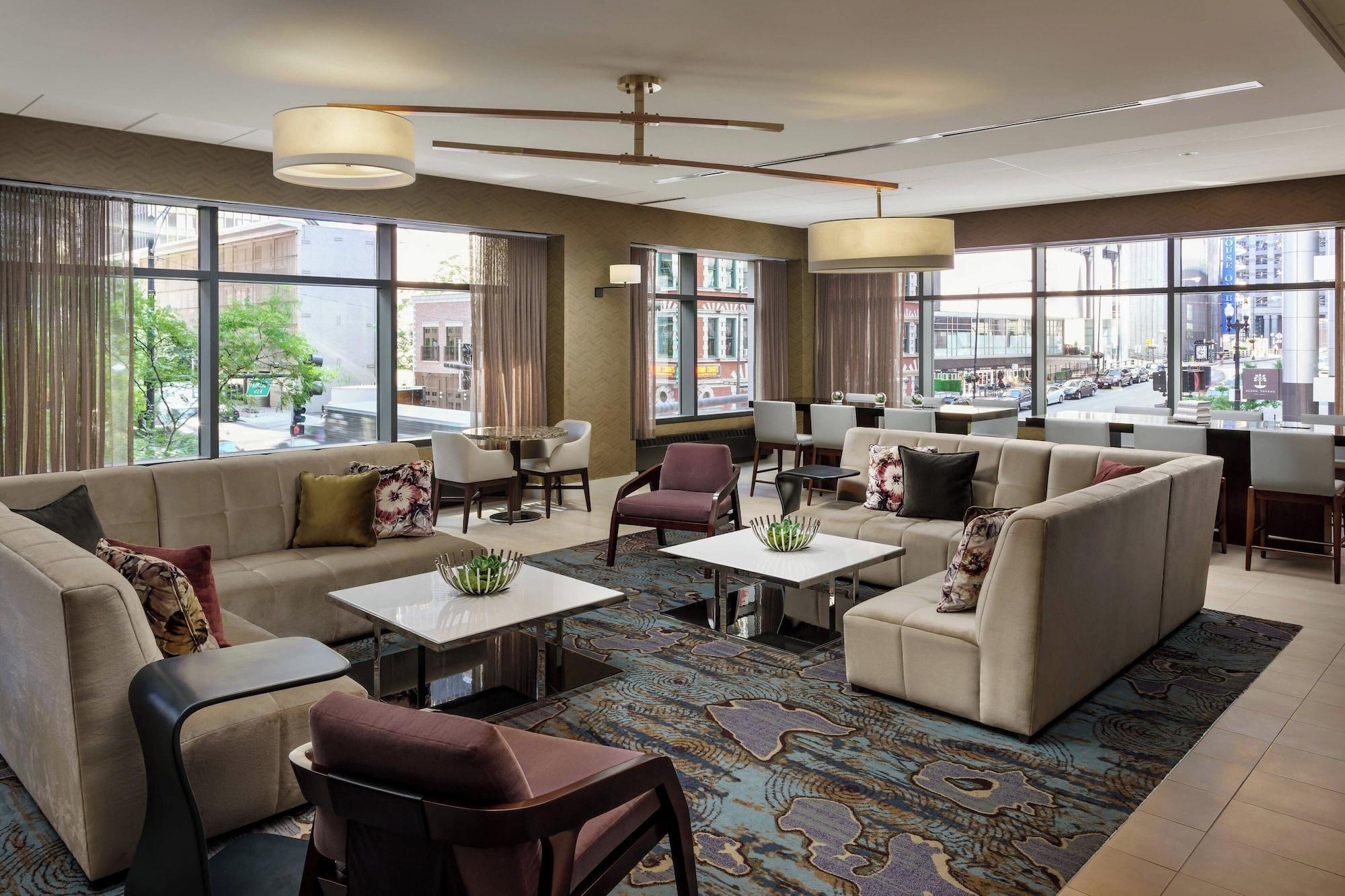 Vista Lobby Residence Inn by Marriott Chicago Downtown / River North