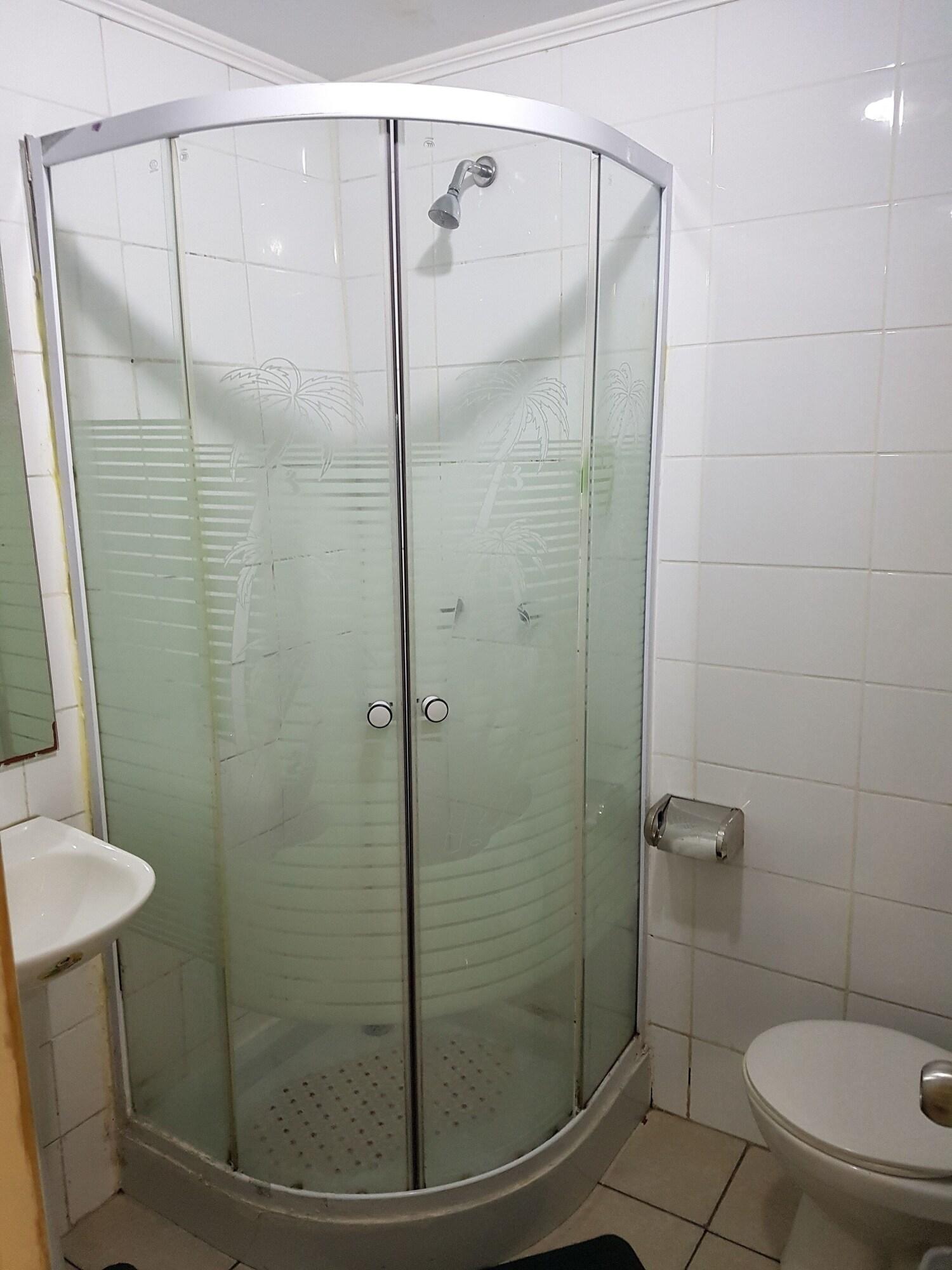 Equipamiento de Habitación Hostal Colo Colo