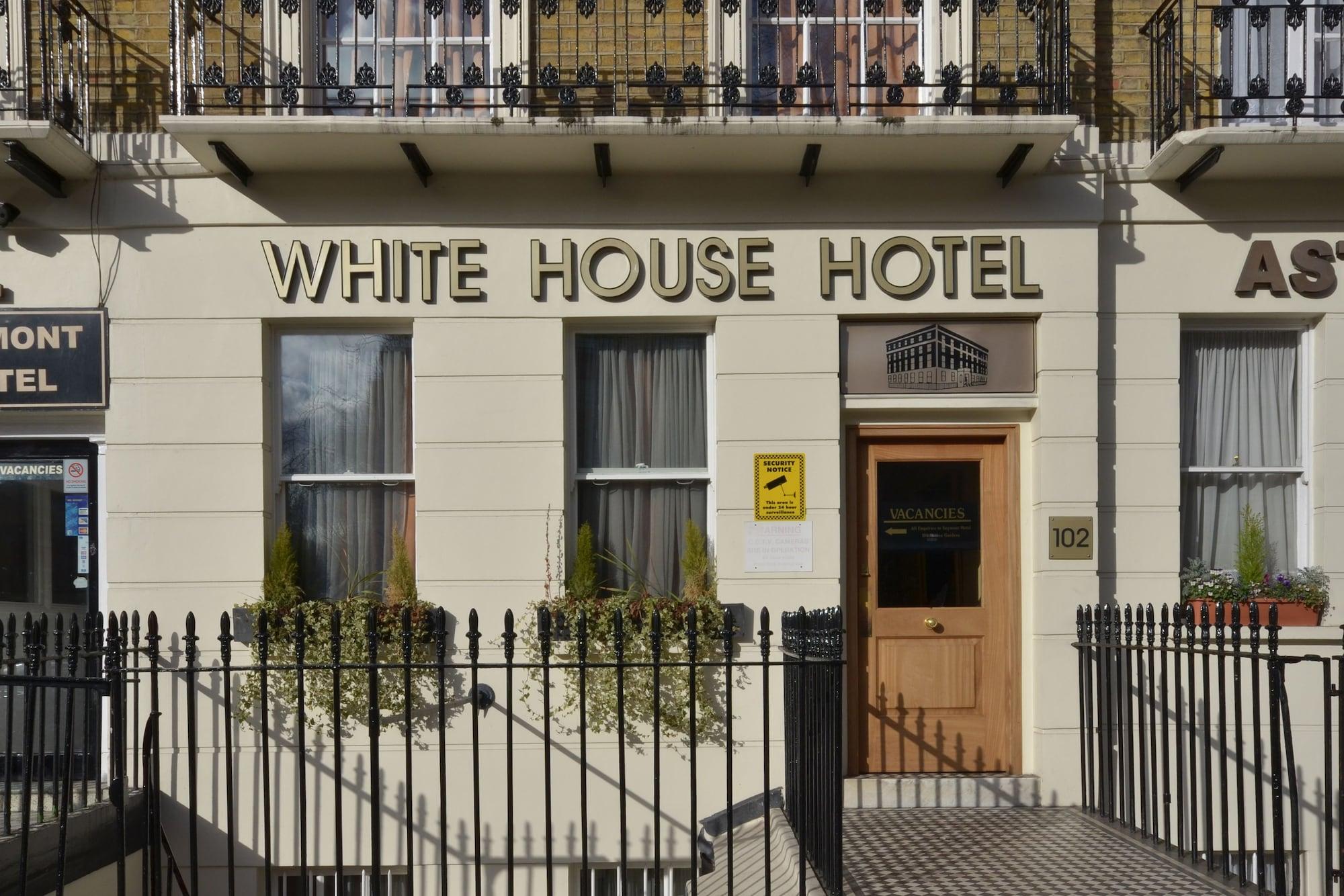 Vista Exterior White House Hotel London