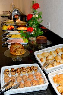 Restaurante da hospedagem Royalty Rio Hotel - Foto 12